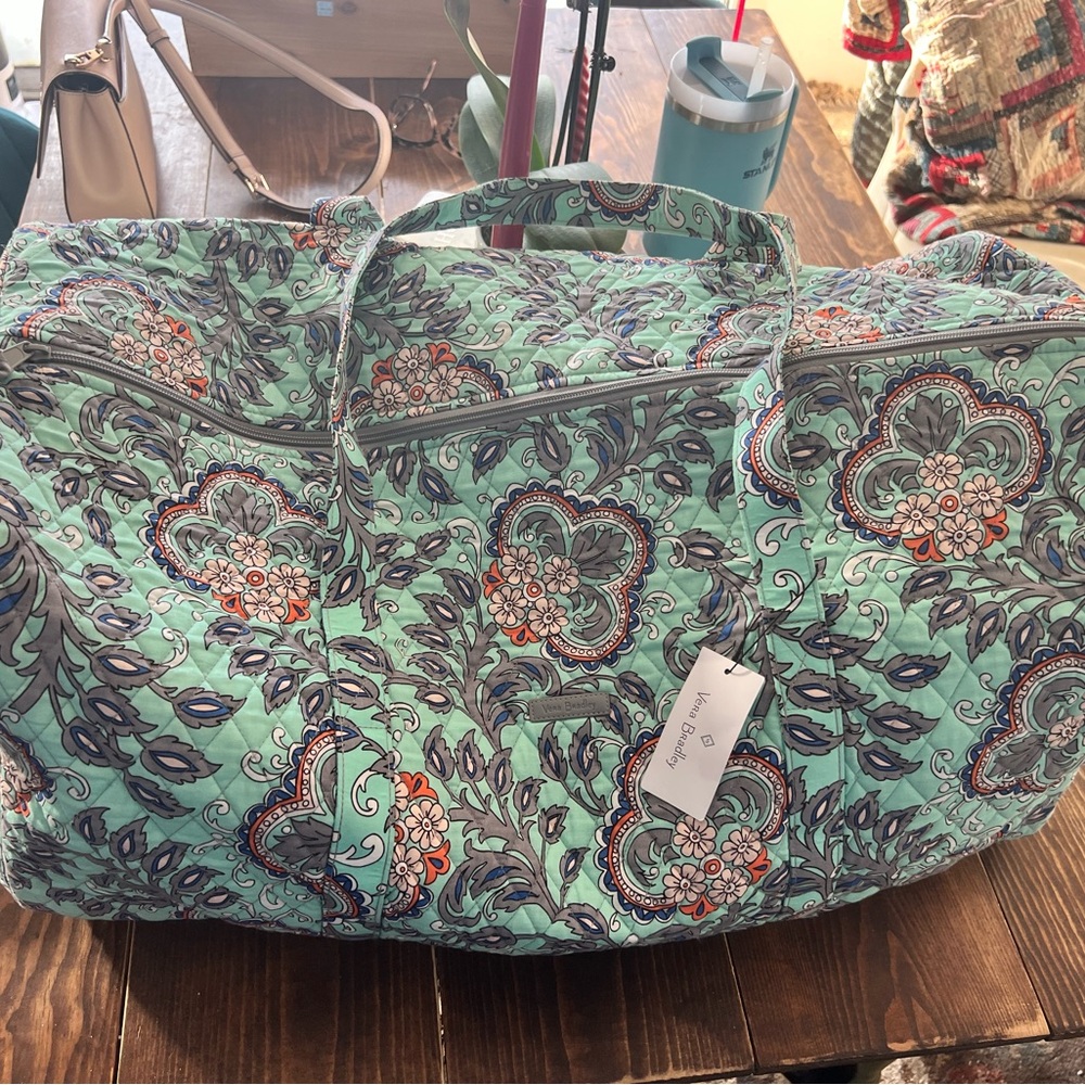 BRAND NEW Vera Bradley XL Duffel Bag